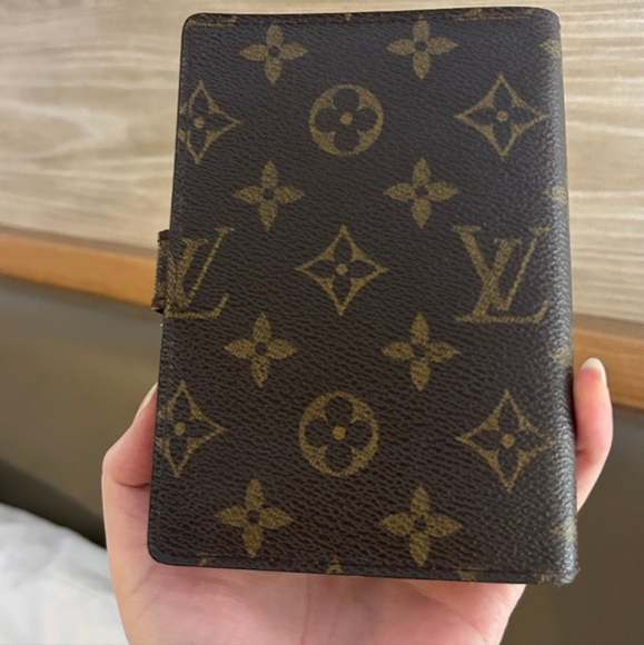 Authentic Louis Vuitton Monogram Agenda PM - Picture 11 of 14